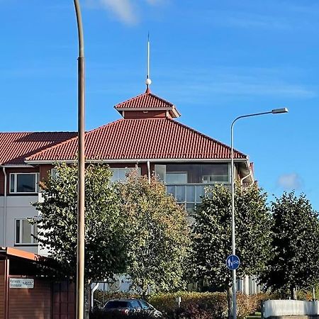 Porvoon Helmi Viehattava Asunto Joen Rannassa Екстер'єр фото